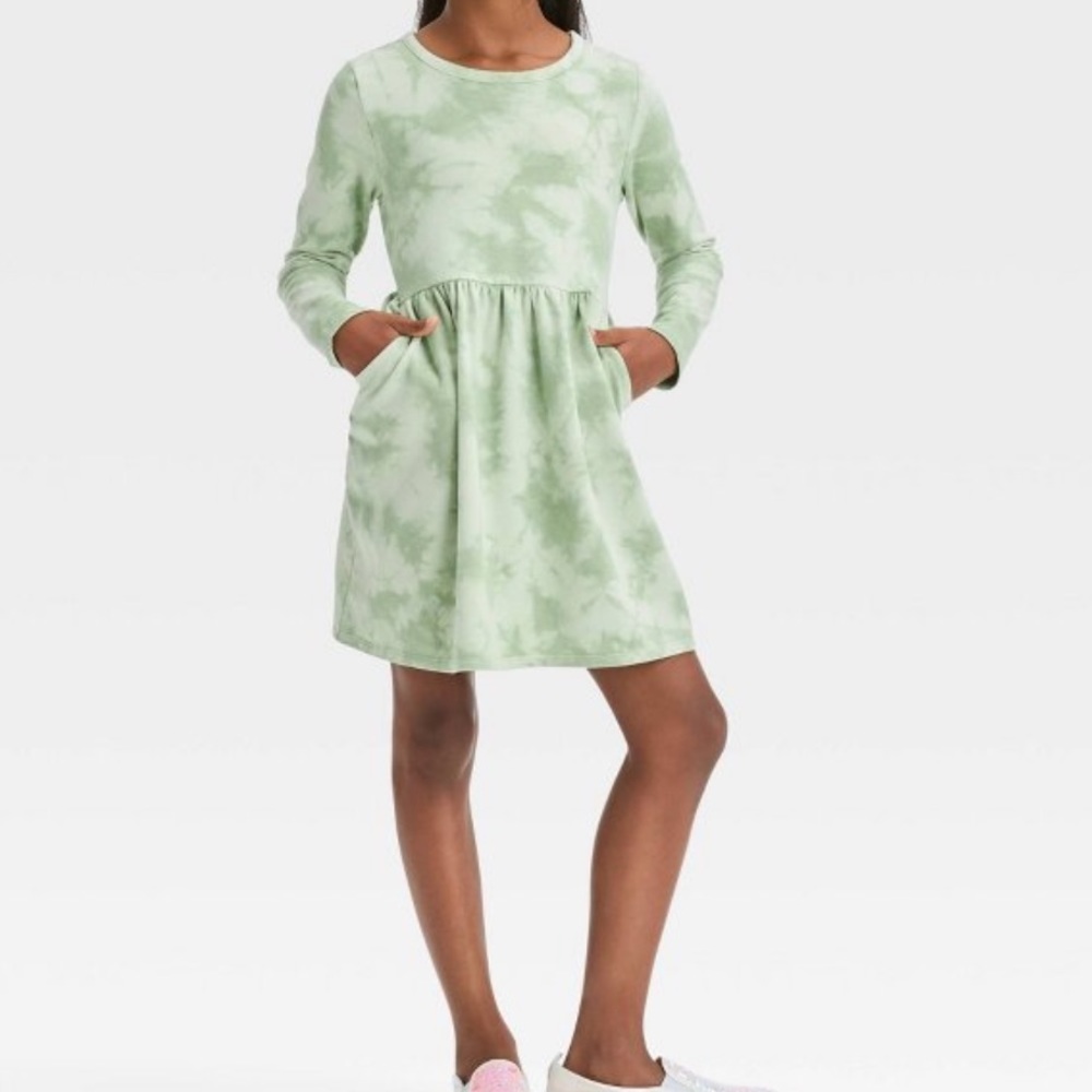 Long-sleeve dress for kids